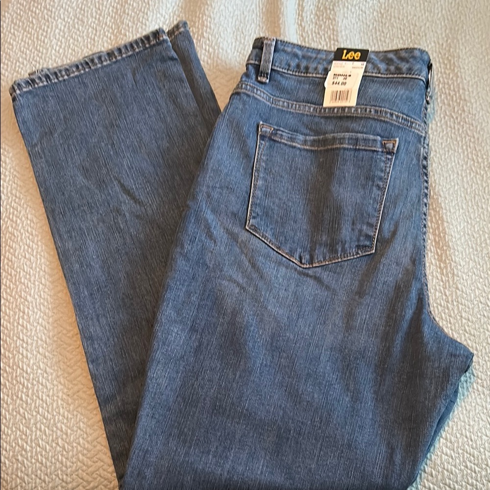 Lee Blue Straight-Leg Jeans Classic Fit